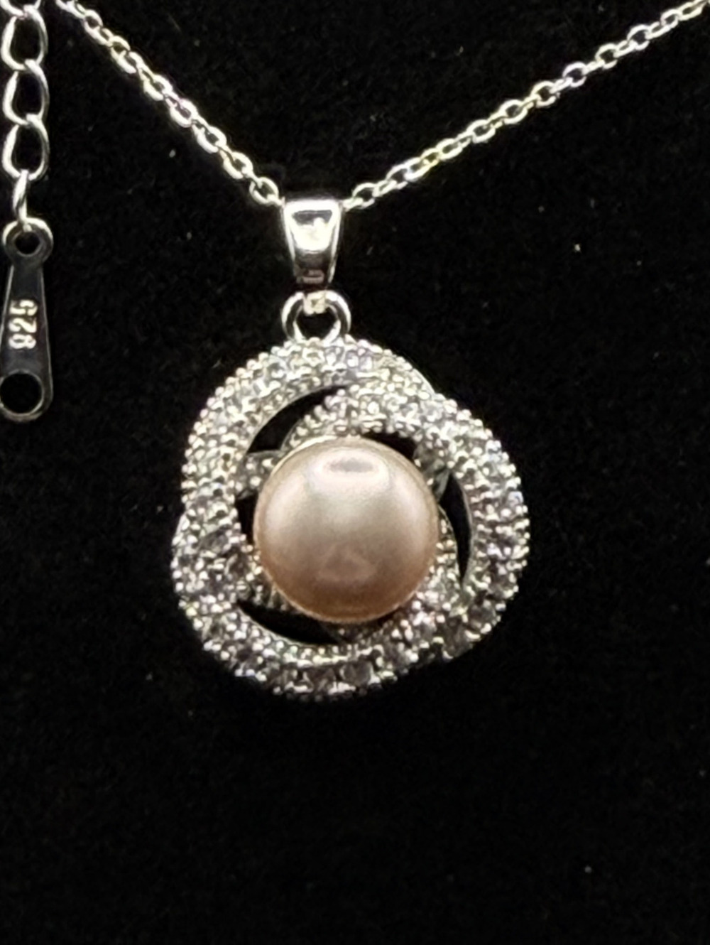 Freshwater Pearl swirl halo pearl pendant necklace with crystal accents